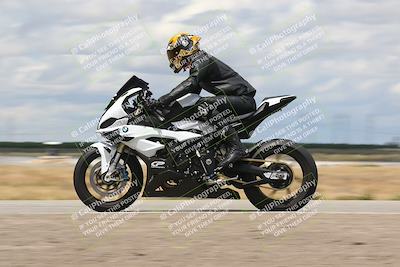 media/Apr-26-2024-TrackDaz (Fri) [[c4b677d280]]/C Group/140pm (Wheelie Bump)/